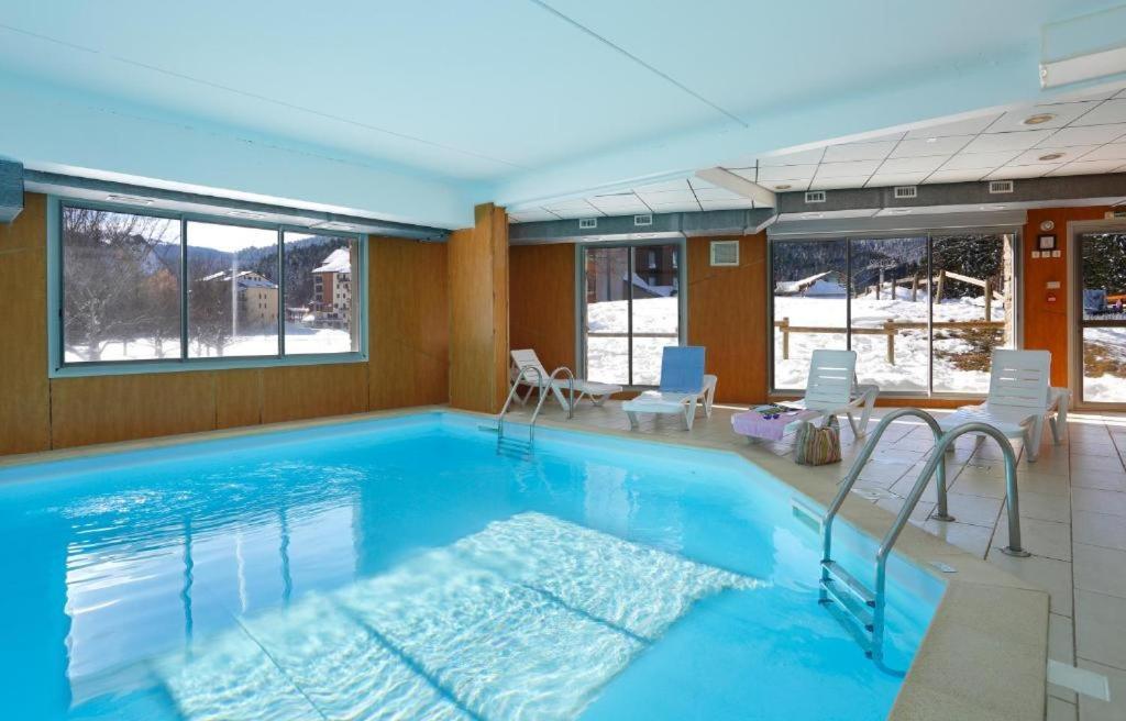 Appartement T3 - 6 Pers - Pieds Des Pistes + Piscine Balcon à Ax-les-Thermes Extérieur photo